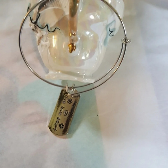 Animal lover live love adopt bracelet NEW - Picture 2 of 3
